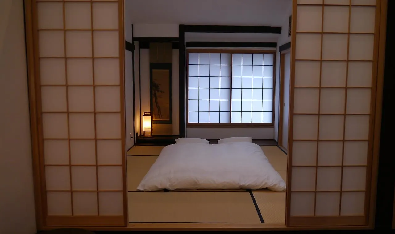 Takasegawa Machiya Villa Kyoto 0*,